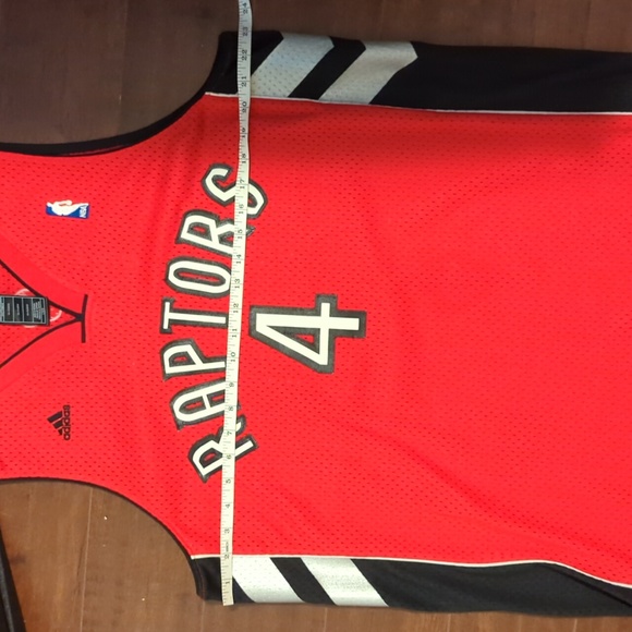 Raptors Bosh 4 Jersey Large - Picture 8 of 10